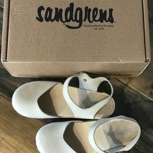Sandgrens Clogs BRAND NEW